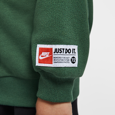 Nike Sportswear Toddler P.E. Graphic Crew Top. Nike JP